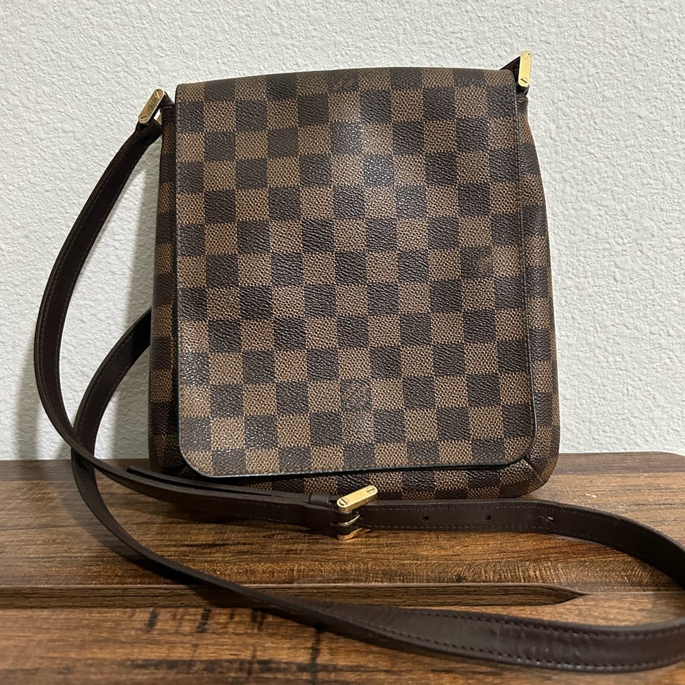 Authentic Louis Vuitton Damier Ebene Musette Salsa PM